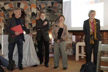  Karl Maier, Jörg Witte, Ulrike Westermann und Angela Linders bei der Eröffnung des 5. Film- und Medienforums im Kloster Lüneburg. 